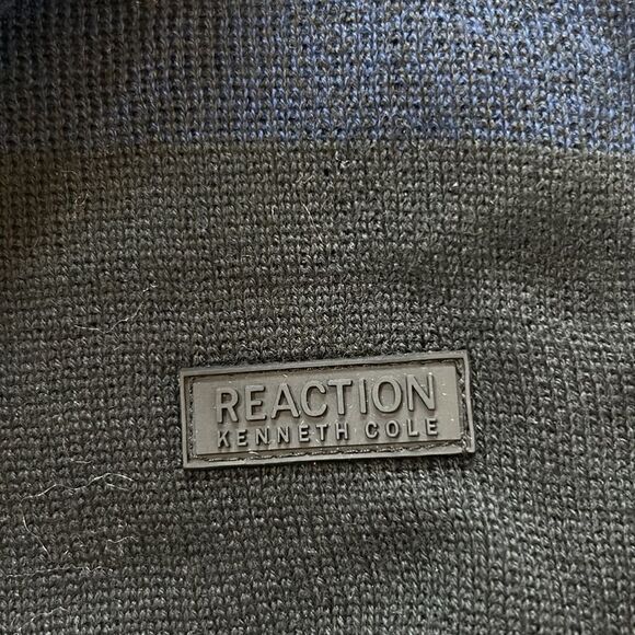 NEW Kenneth Cole Reaction Beanie And Scarf Set - Picture 4 of 7